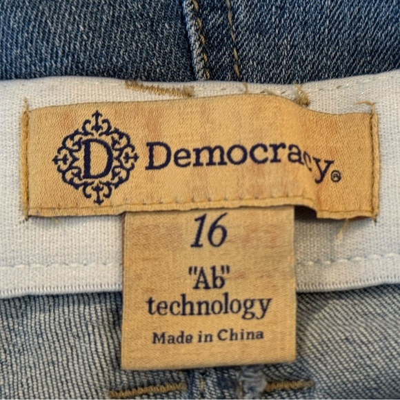 Democracy Medium Blue Wide Leg women Jeans/size 16 - Picture 2 of 11